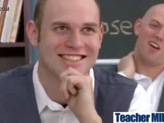 (karlee abu-abu) buah dada besar guru letusan di seksi seks adegan dengan pelajar video-11